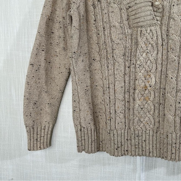 St. John’s Bay Khaki Cable Knit Button Collar Sweater Size M - Picture 6 of 8